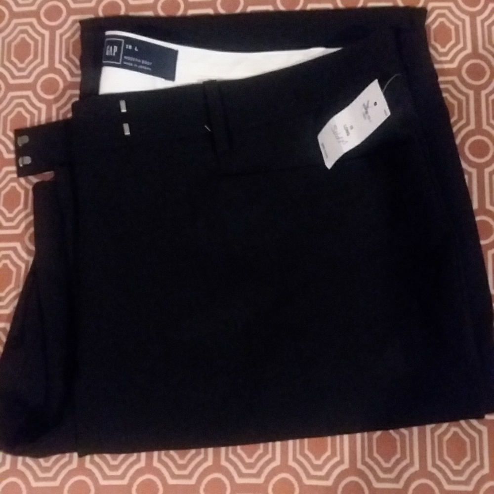 GAP Modern Boot Pant